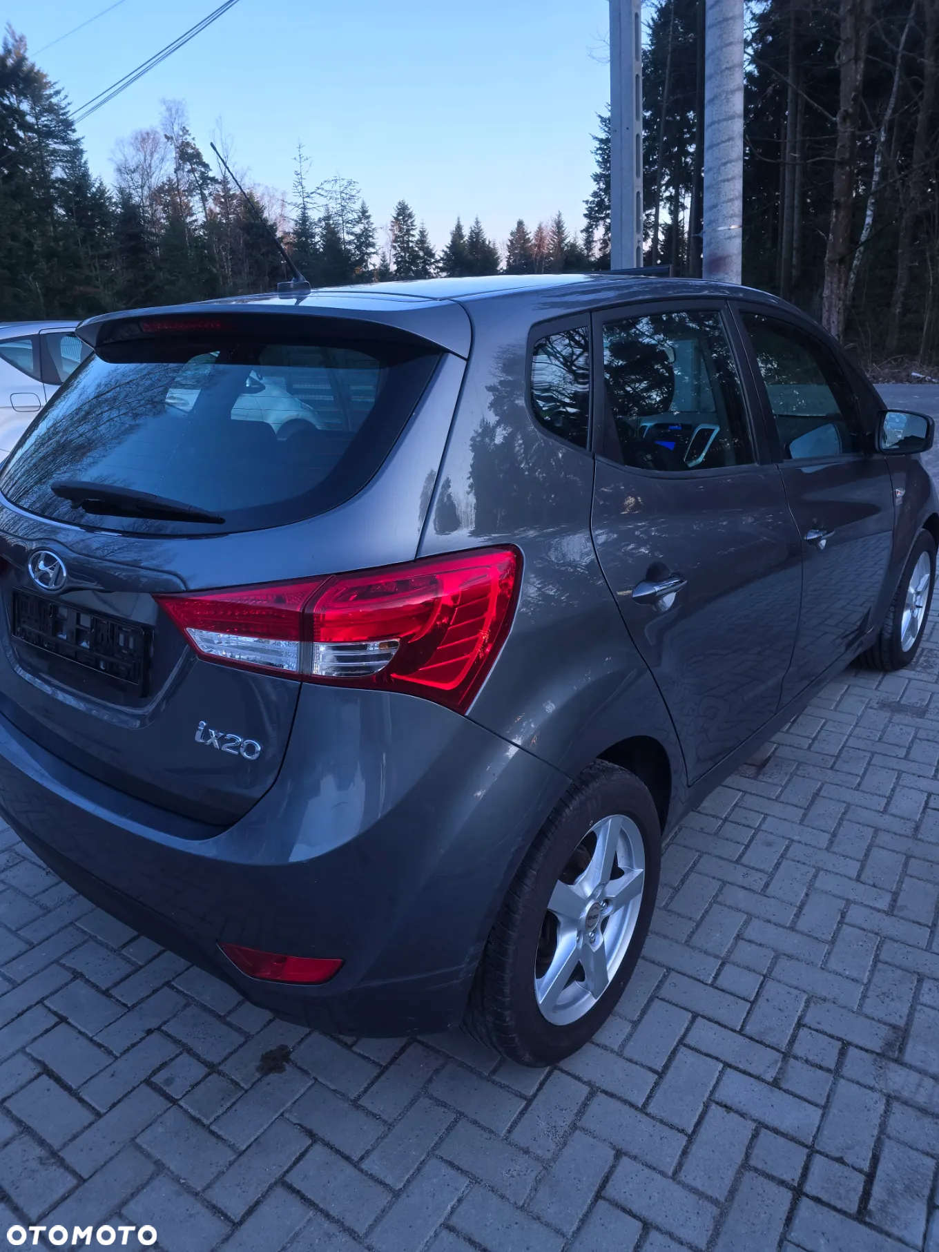 Hyundai ix20 - 8