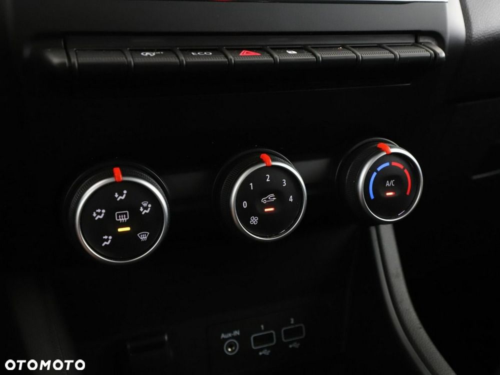Renault Captur TCe 100 EXPERIENCE - 27