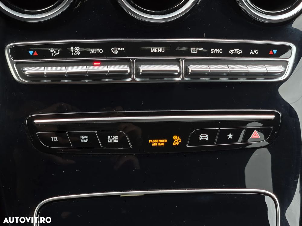 Mercedes-Benz GLC Coupe 220 d 4Matic 9G-TRONIC AMG Line Plus - 23