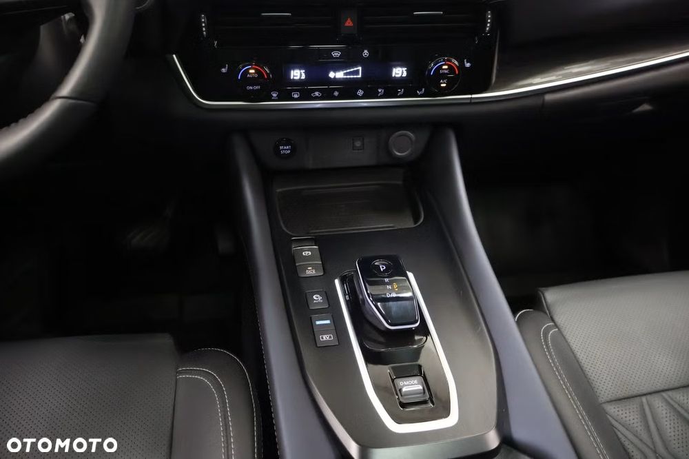 Nissan Qashqai - 11