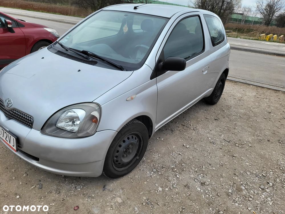 Toyota Yaris - 6