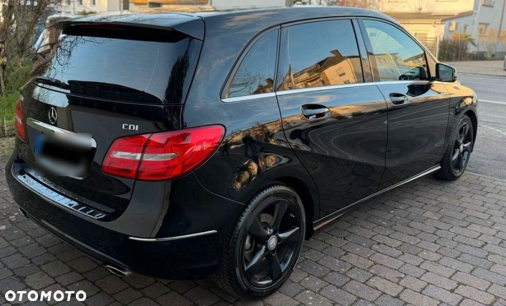 Mercedes-Benz Klasa B 180 (CDI) d - 2