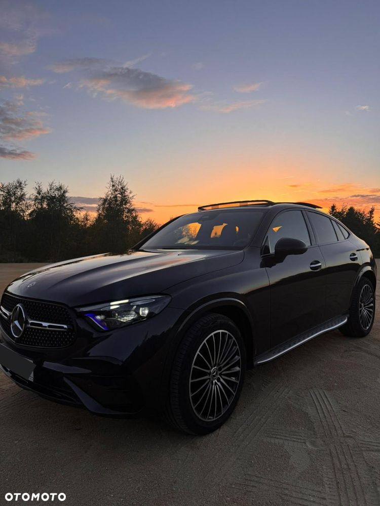 Mercedes-Benz GLC 220 d mHEV 4-Matic AMG Line - 4