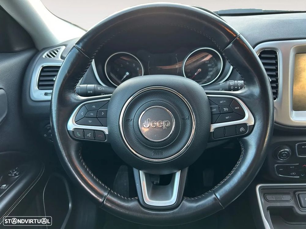 Jeep Compass 1.3 T Limited - 13