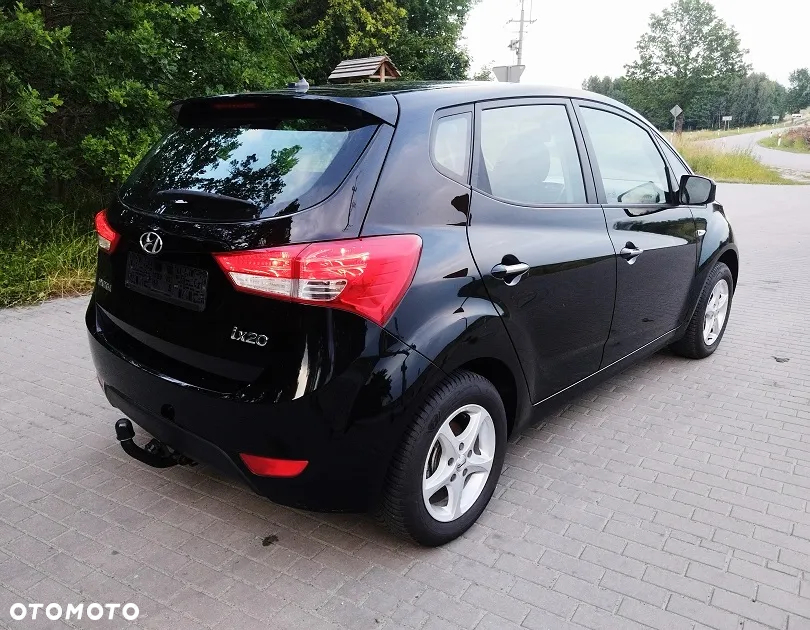 Hyundai ix20 1.4 blue Comfort - 11