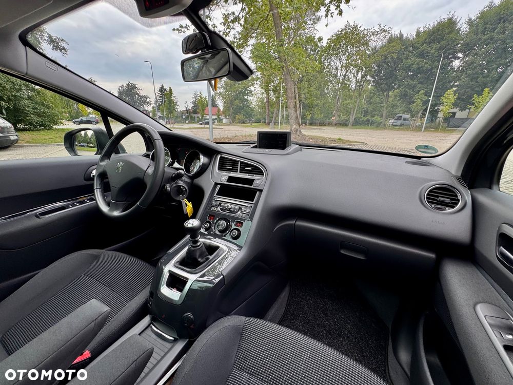Peugeot 5008 HDI FAP 115 Family - 36