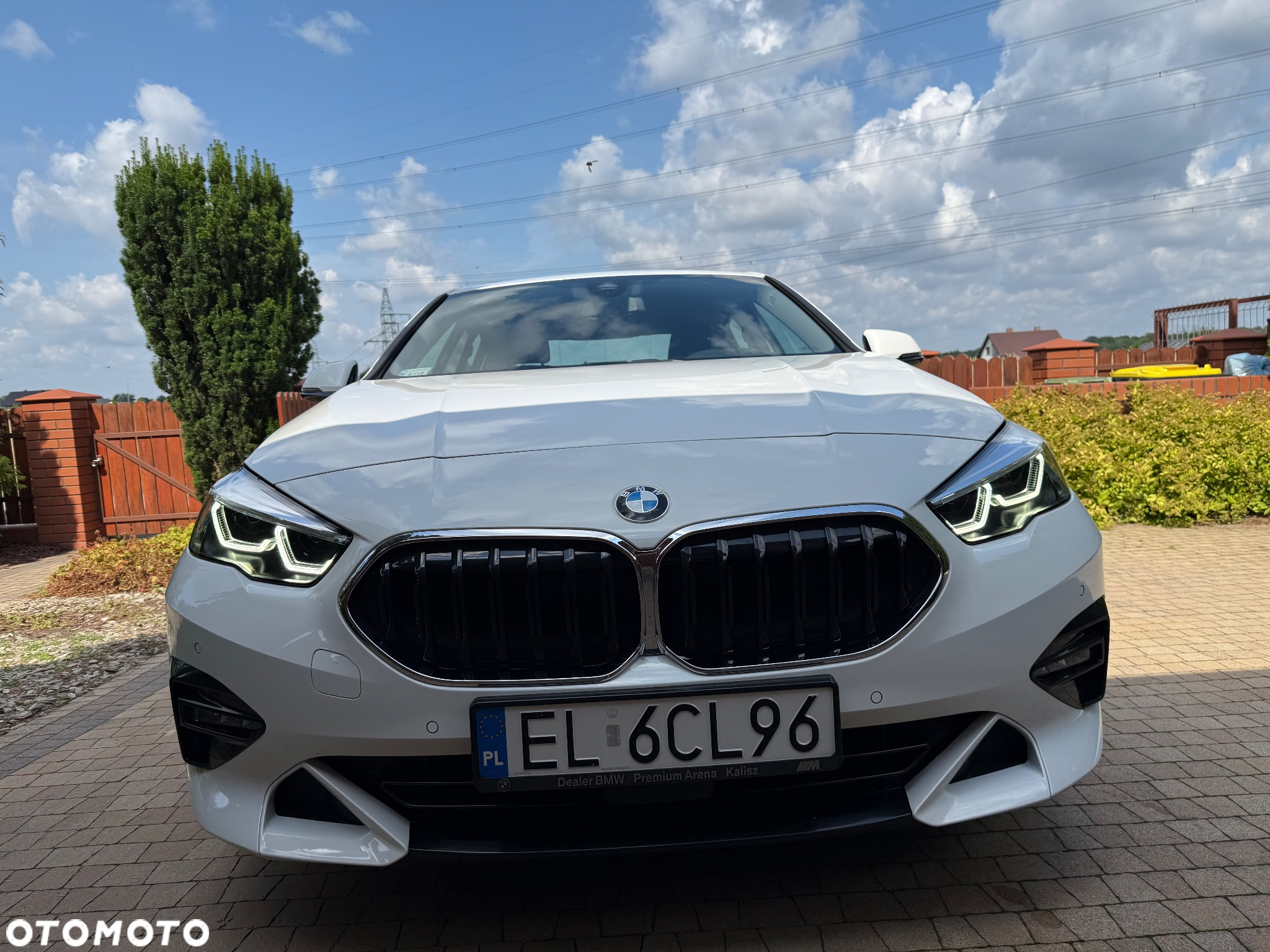 BMW Seria 2 218d Sport Line sport - 2