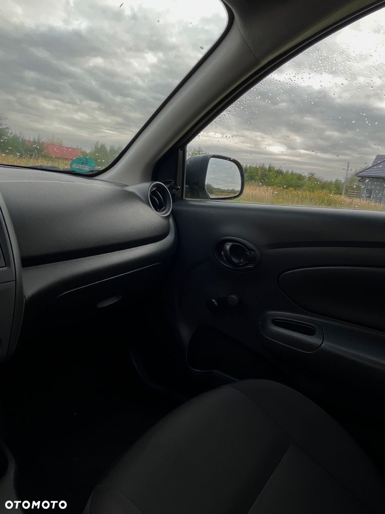 Nissan Tiida - 13
