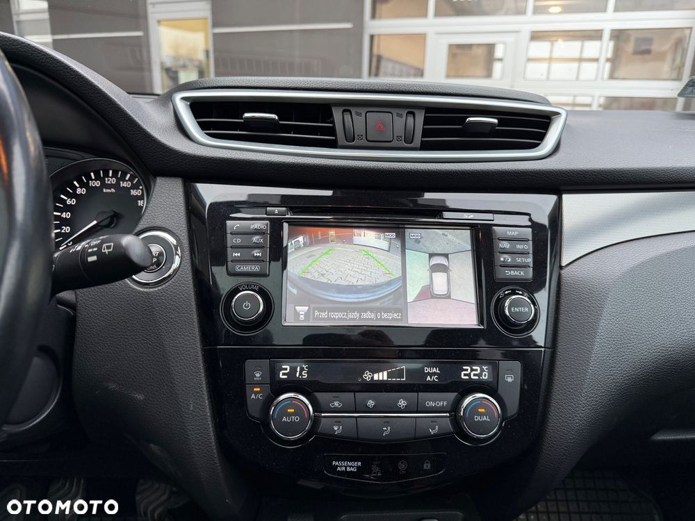 Nissan Qashqai 1.6 DCi 4x4 N-Connecta - 20