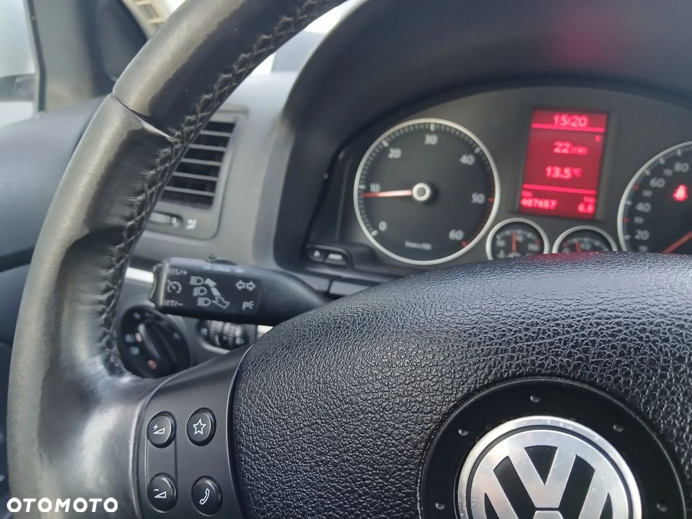 Volkswagen Jetta 1.9 TDI Comfortline - 9