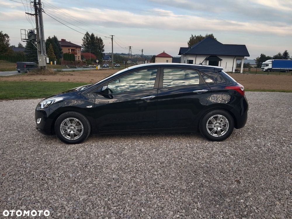 Hyundai i30 1.4 CRDi Comfort - 26