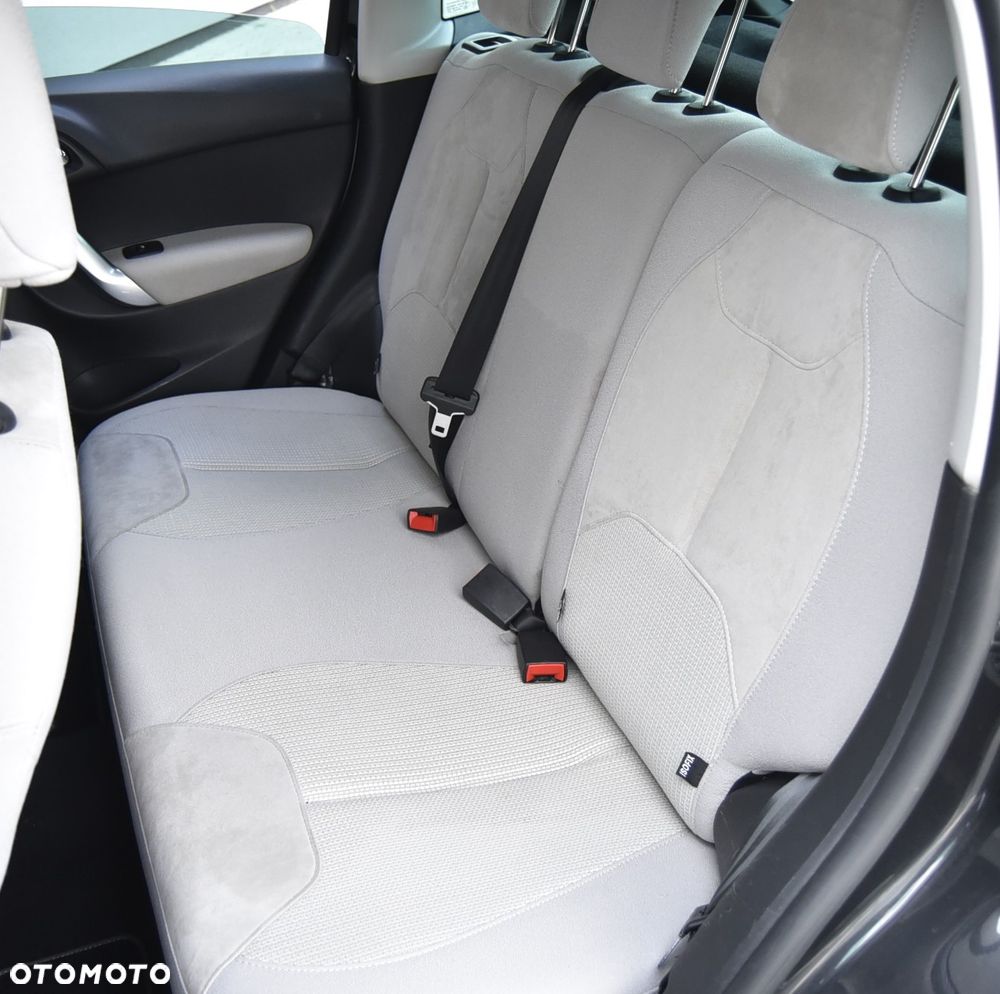 Citroën C3 VTi 120 Automatik Exclusive - 15