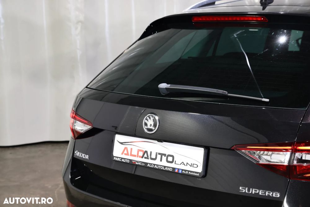 Skoda Superb 1.6 TDI DSG Style - 23