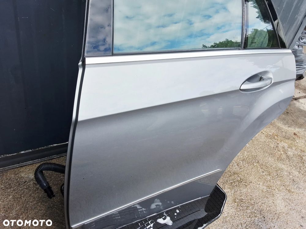 MERCEDES E-KLASA W212 LEWE TYLNE DRZWI KOMPLETNE W KOLOR 792 W ORYGINALE DO MONTAŻU Z 2010 ROK KOMBI - 3