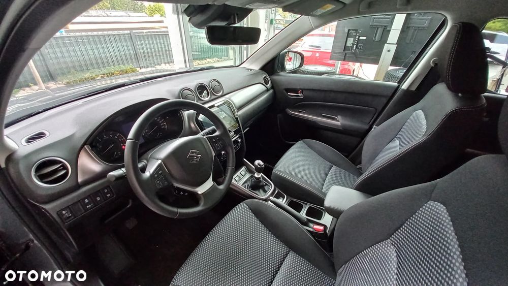Suzuki Vitara 1.4 Boosterjet mHEV Premium Plus 2WD - 22