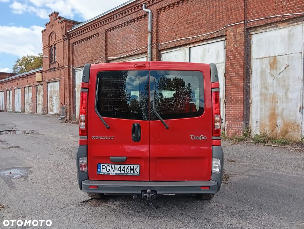 Renault Trafic - 32