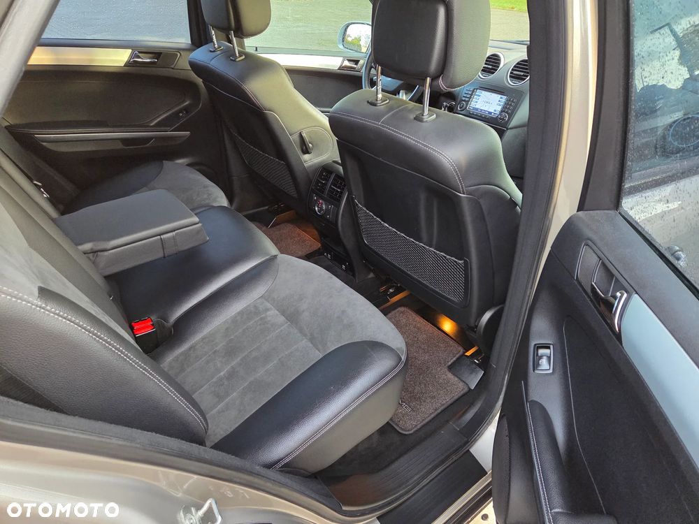 Mercedes-Benz ML - 20