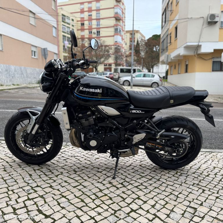 Kawasaki Z 900 RS - 2