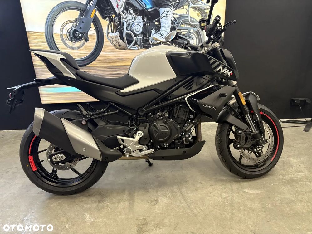 CFMoto 450NK - 11