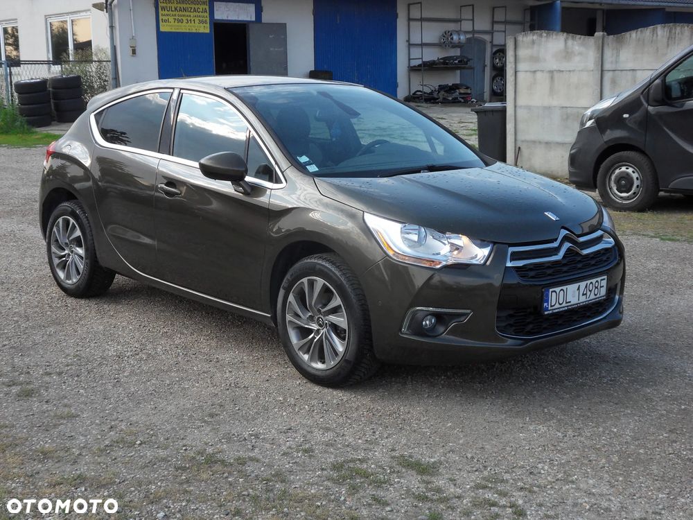 Citroën DS4 e-HDi 110 SoChic - 7