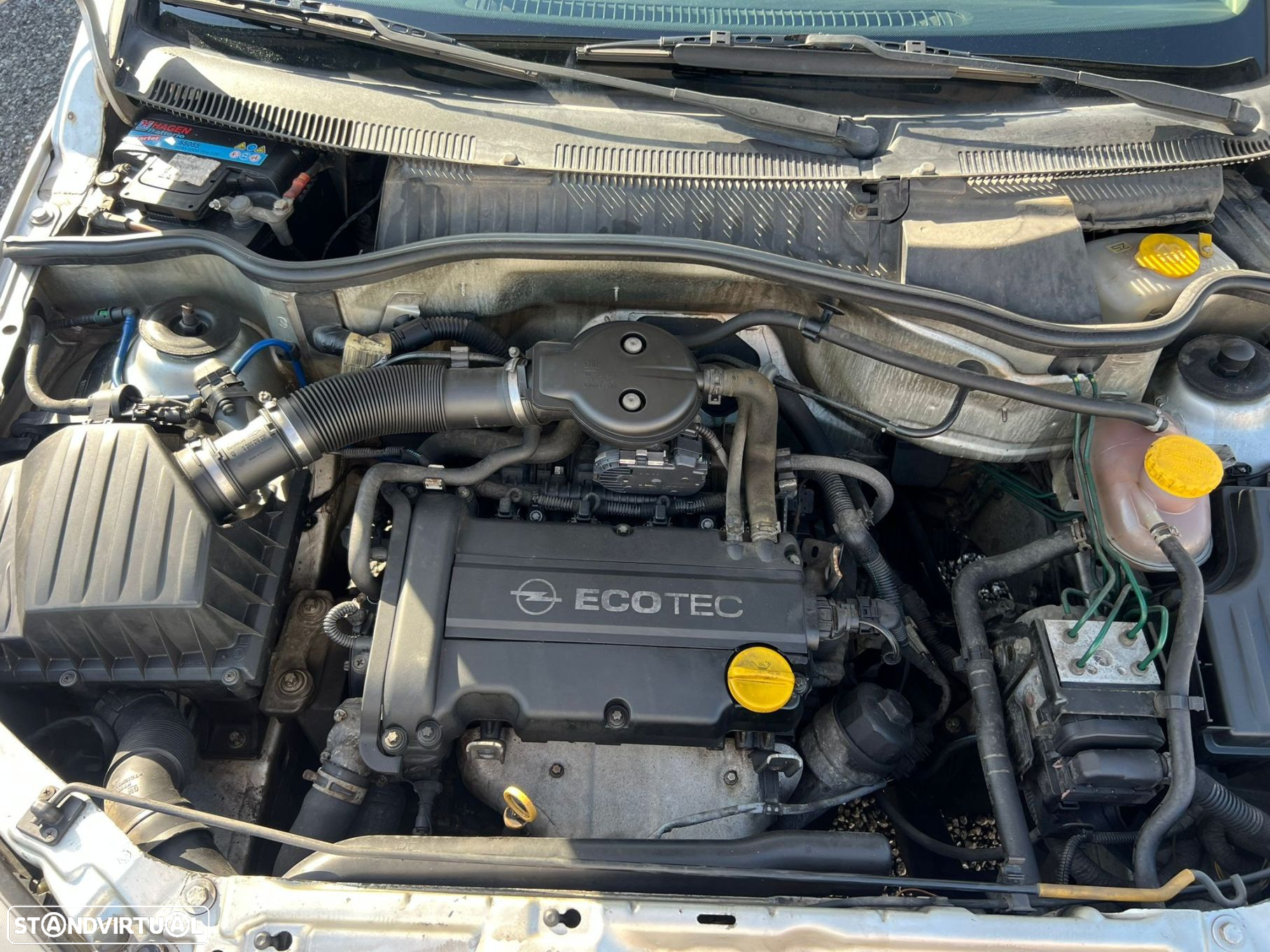 Opel Corsa 1.2 16V Confort - 25