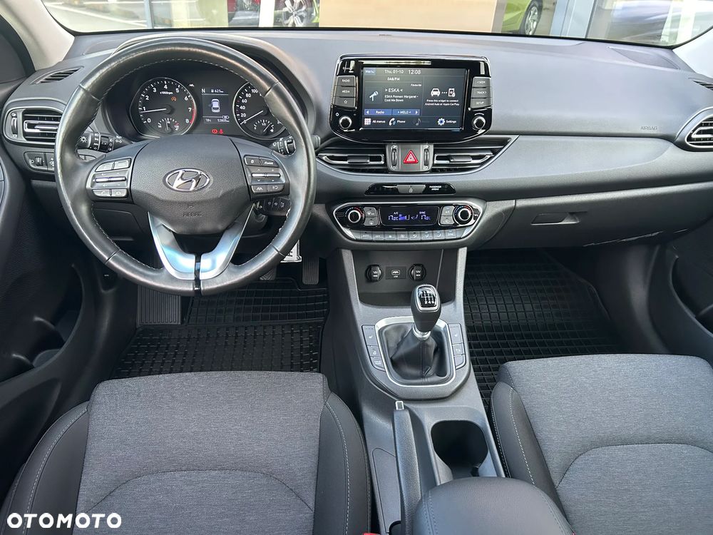 Hyundai i30 1.5 T-GDI 48V Smart - 16
