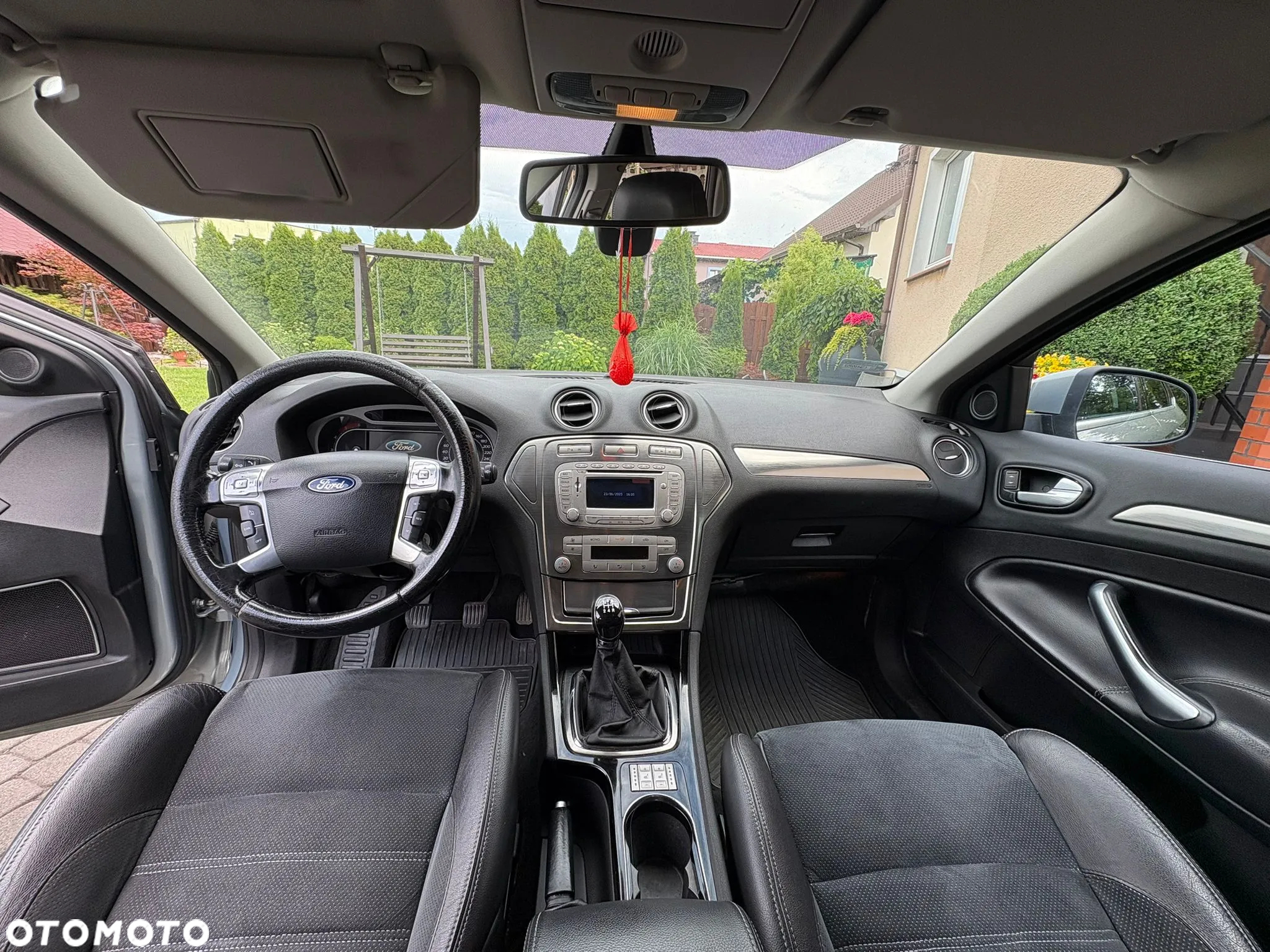 Ford Mondeo 1.8 TDCi Titanium - 13