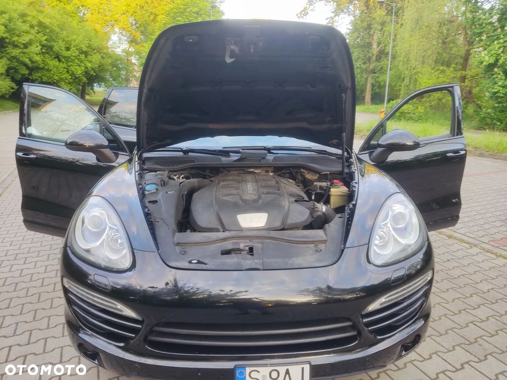 Porsche Cayenne Tiptronic S - 28