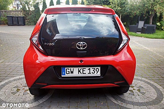 Toyota Aygo x - 24