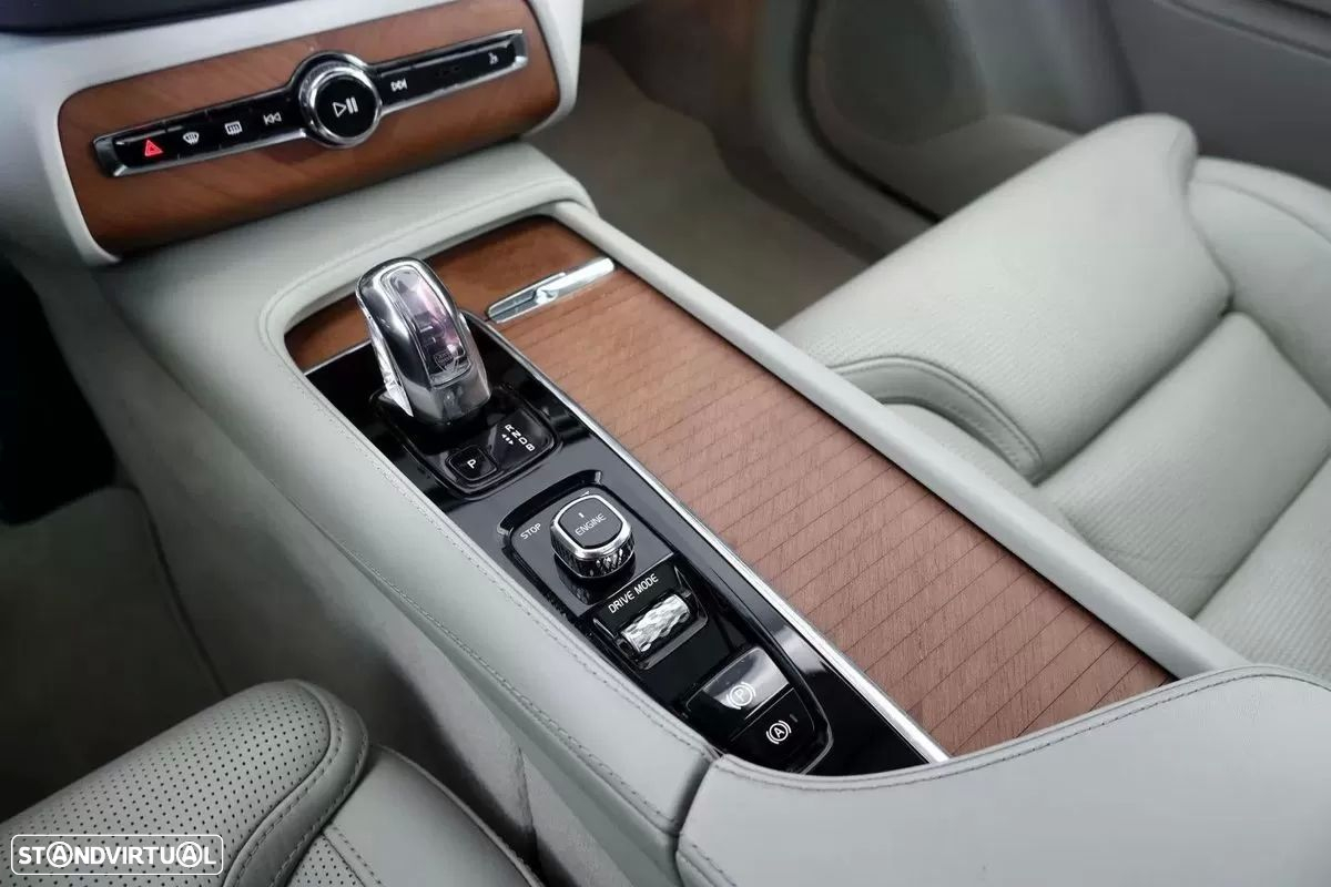 Volvo XC 90 2.0 T8 PHEV Inscription AWD - 9