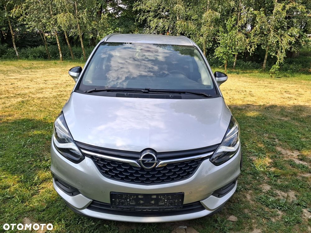 Opel Zafira - 3