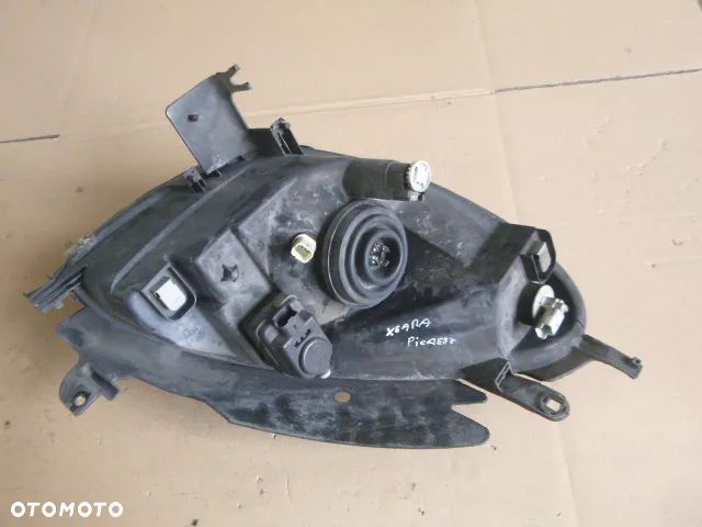 LAMPA LEWY PRZÓD LEWA PRZEDNIA CITROEN XSARA PICASSO - 21