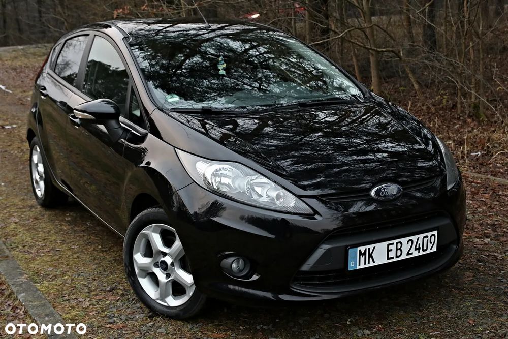 Ford Fiesta 1.25 Champions Edition - 18