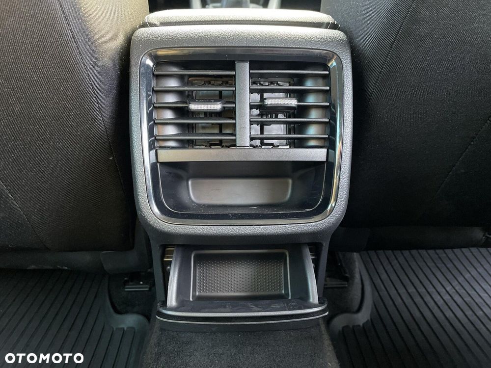 Skoda Octavia 1.5 TSI ACT Ambition - 25