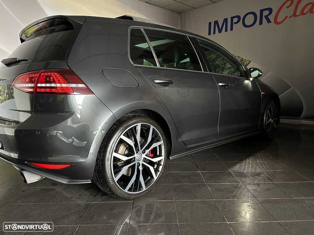 VW Golf 2.0 TSi GTi DSG Performance - 22