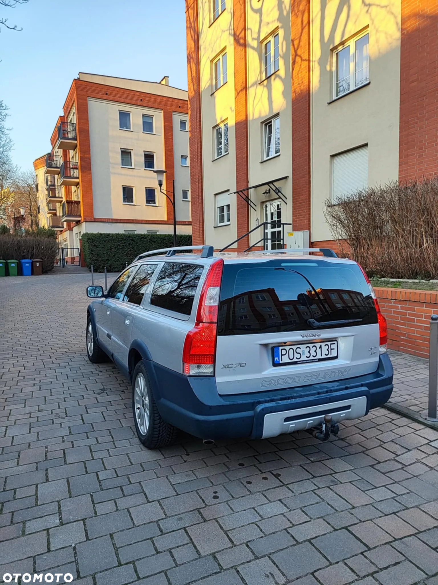 Volvo XC 70 - 4