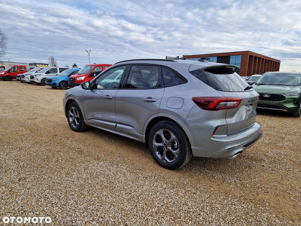 Ford Kuga 1.5 EcoBoost FWD ST-Line - 4