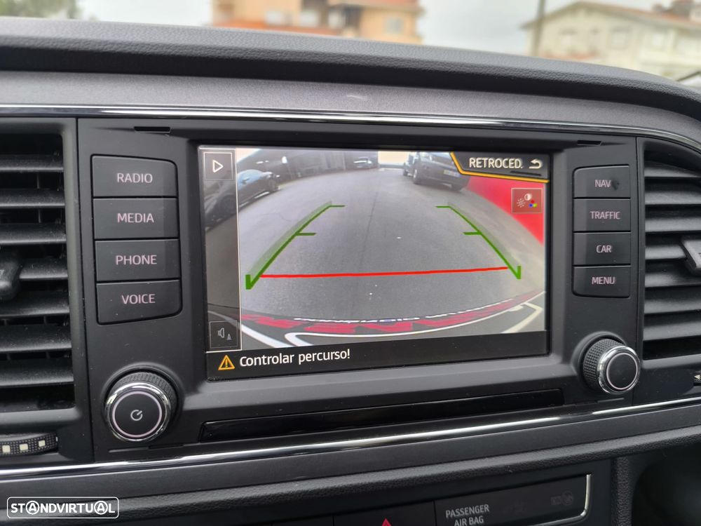 SEAT Leon 2.0 TDI DPF S&S DSG FR - 49