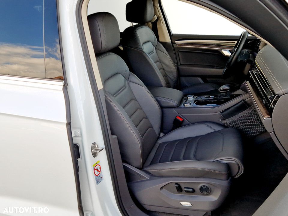 Volkswagen Touareg V6 TDI Atmosphere - 12