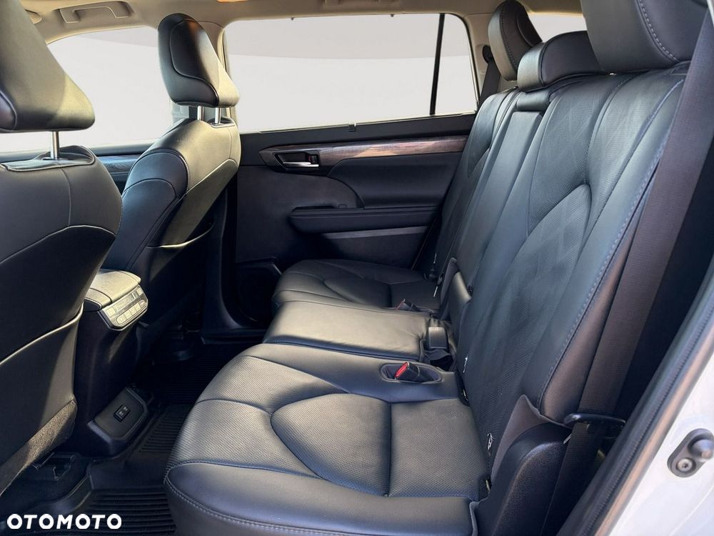 Toyota Highlander - 25