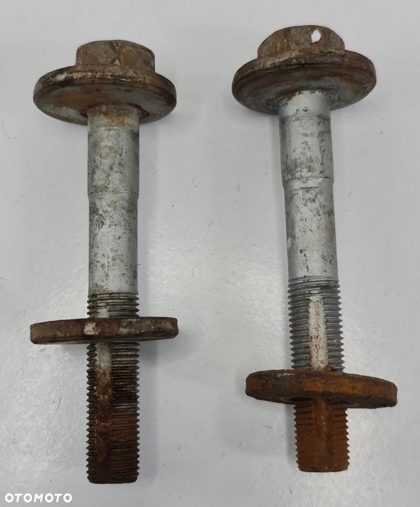 ŚRUBA MIMOŚRODOWA PORSCHE CAYENNE II 7P5 - 2