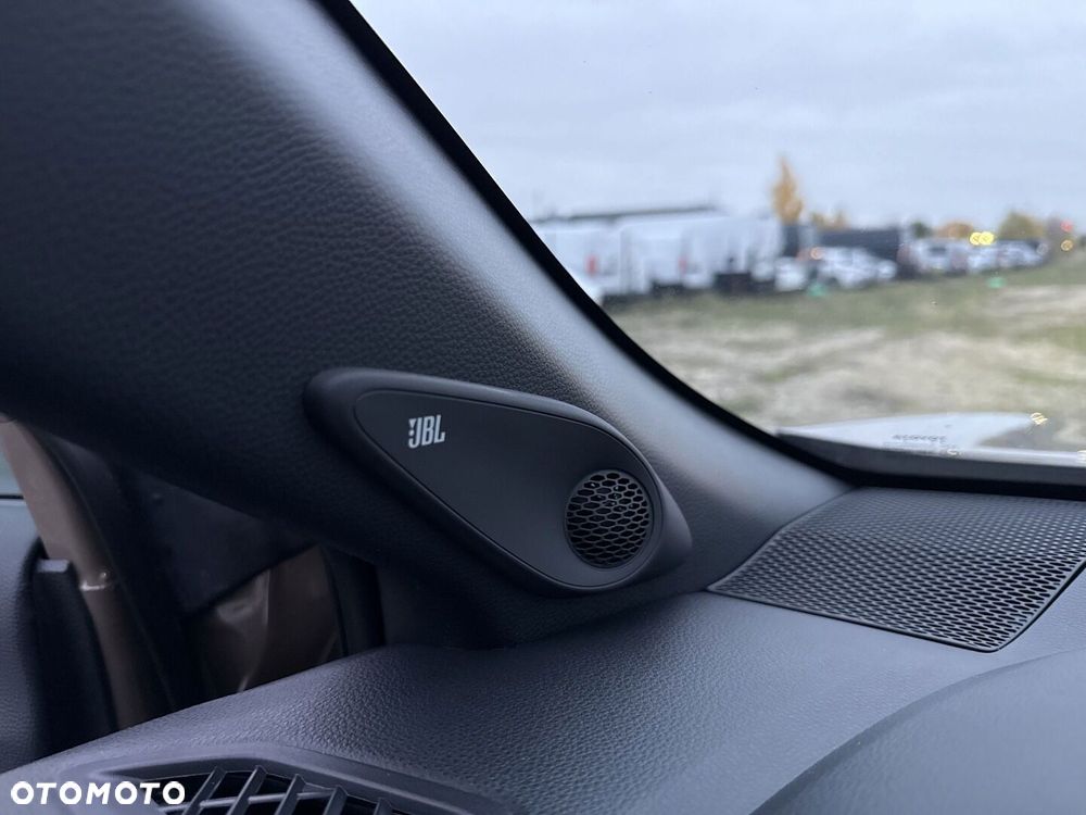 Toyota Corolla Cross 2.0 Hybrid Executive - 27