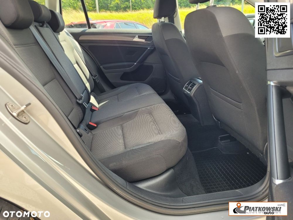 Volkswagen Golf - 20