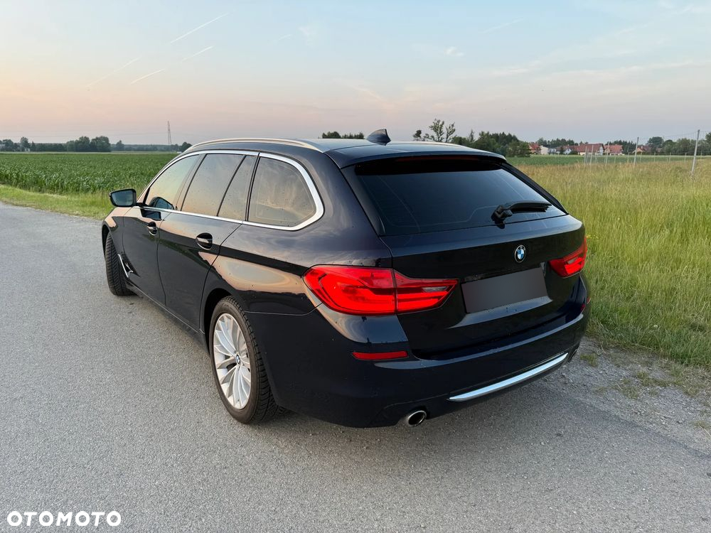BMW Seria 5 520d Luxury Line - 7