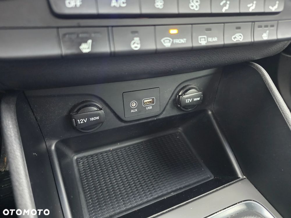 Hyundai Tucson 1.6 GDI BlueDrive GO 2WD - 25