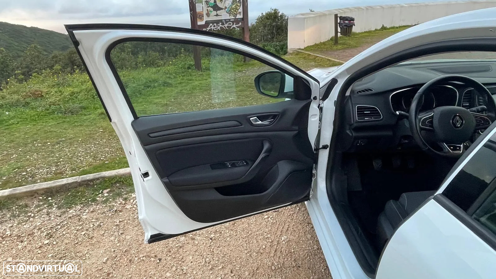 Renault Mégane 1.2 TCE Zen - 24