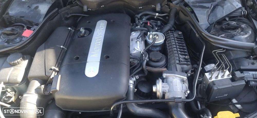 Mercedes-Benz C 220 ver-cdi-avantgarde-aut- - 6