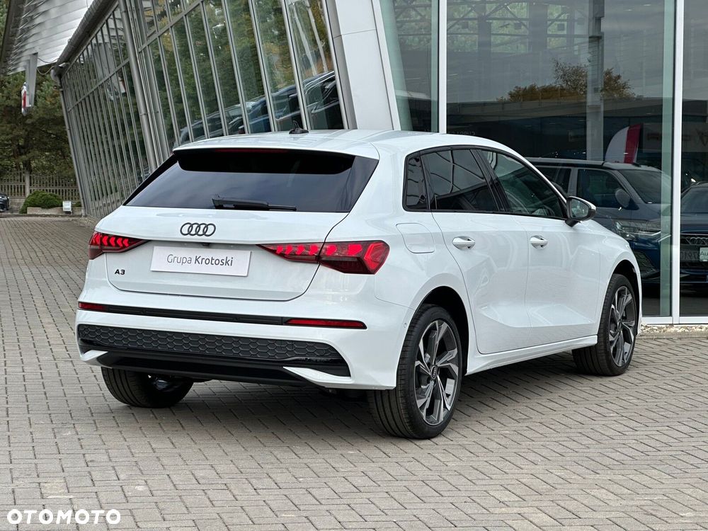 Audi A3 Sportback - 6