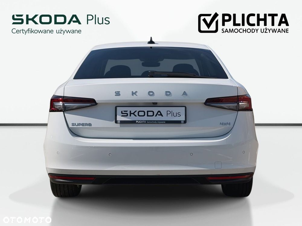 Skoda Superb 2.0 TDI SCR 4x4 Selection DSG - 8