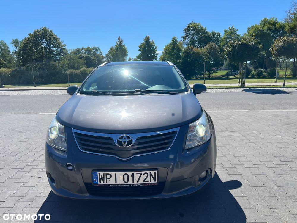 Toyota Avensis 2.2 D-4D Prestige NAVI - 3